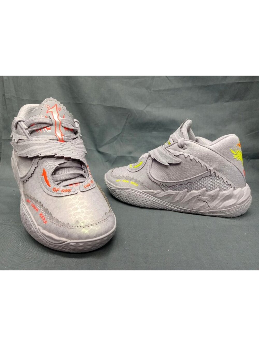 Puma LaMelo Ball MB.05 Metallic JR (GS) Vibrant Silver Boys Size 7 NEW IN BOX!